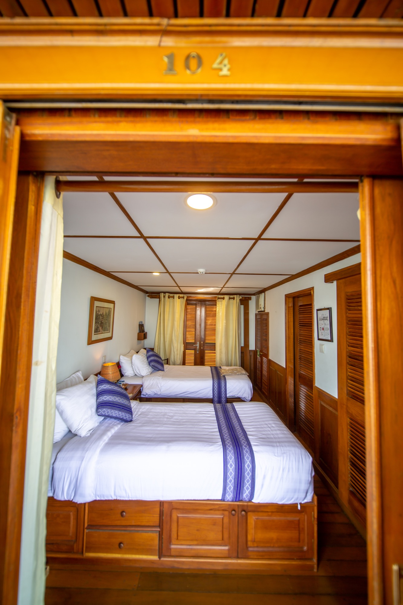 Pandaw RV Kalay Pandaw Cabin 2.jpg
